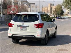 نیسان پاسفایندەر